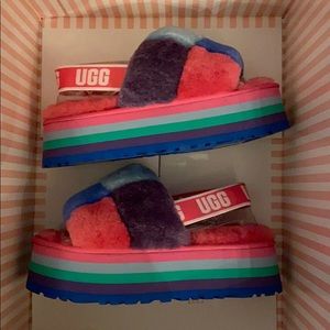 UGG DISCO CHECKER SLIDE size 9